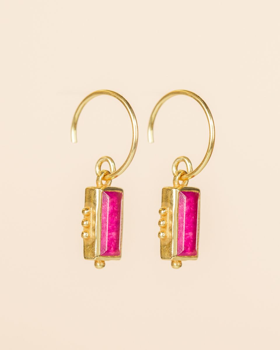 muja juma Rkiza Ruby Rectangle Earrings - Precious Sparkle