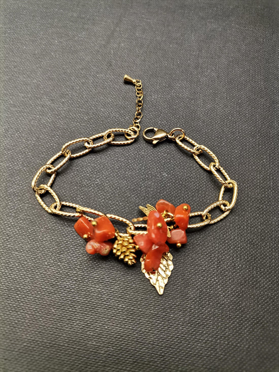 Carnelian Leaf & Dragonfly Gold Blacelet - Precious Sparkle