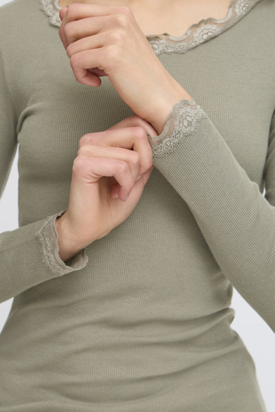 Fransa Frhizamond Tee Dusty Olive - Precious Sparkle