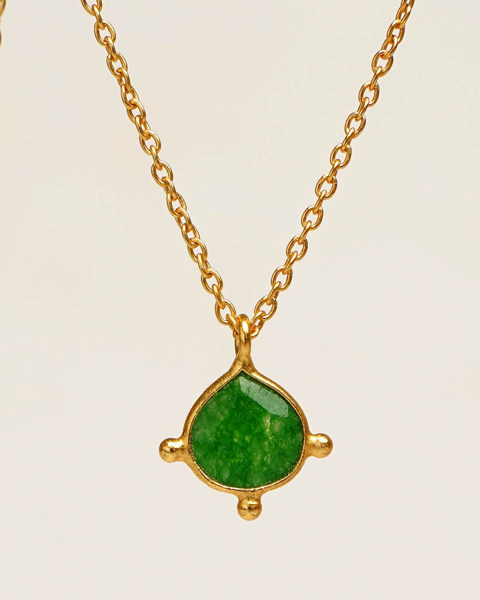 muja juma Necklace Dark Green Teardrop/Dots - Precious Sparkle