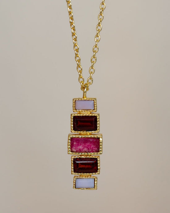 muja juma Aroa Ruby Steps Necklace - Precious Sparkle
