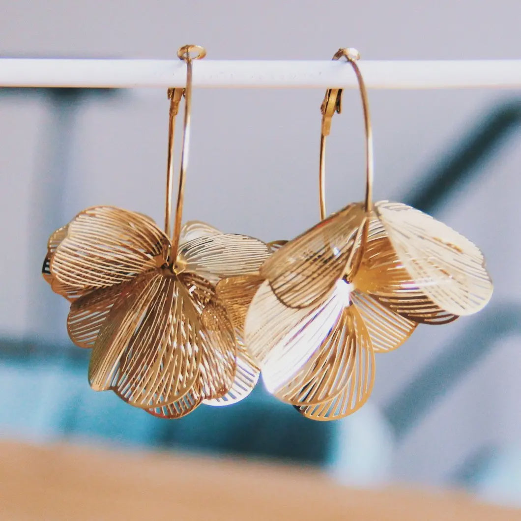 Bazou Graceful Flower Leaves Earrings