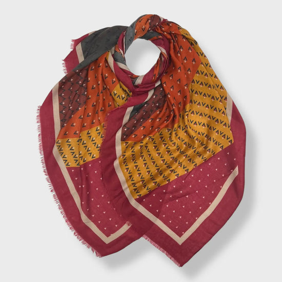 V Shape Pattern Scarf Pink - Precious Sparkle