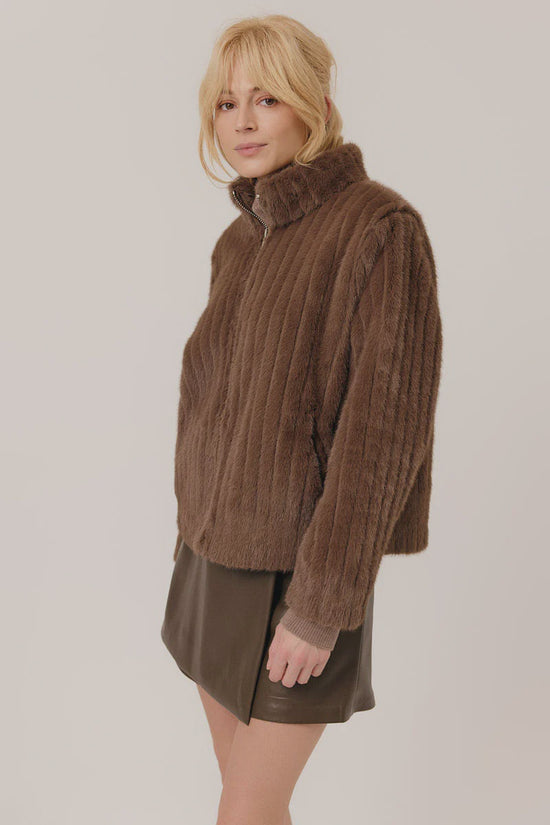 Artlove Evangelina Faux Fur Short Jacket - Precious Sparkle