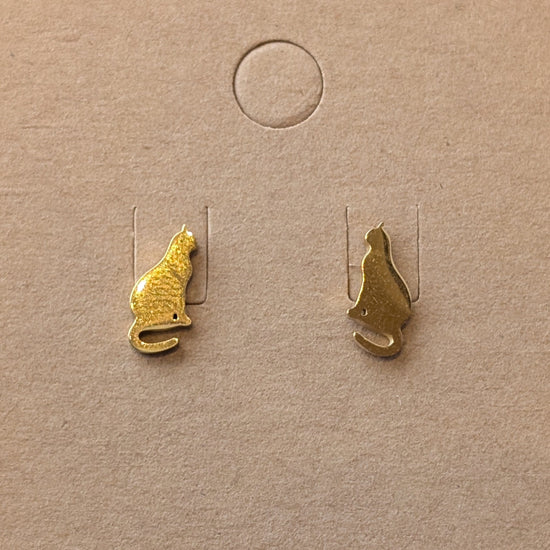 Atelier Piou Piou Jewellery Sitting Cat Stud Earrings Gold