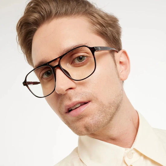 Load image into Gallery viewer, Barner Accessories Barner Reading Glasses Brad Glossy Tortoise
