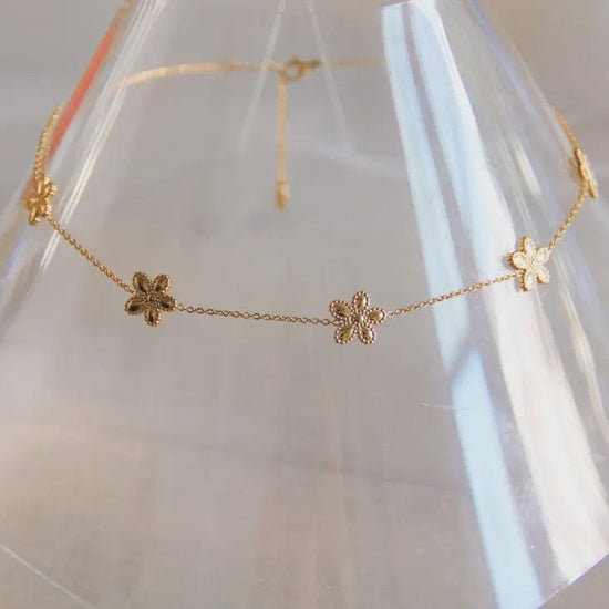 Bazou Jewellery Bazou Gold Chain with Fine Flowers Necklace