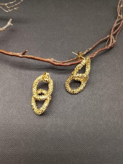 Textured Double Hoop Earrings - Precious Sparkle