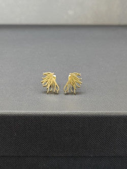Seaweed Stud Earrings Gold - Precious Sparkle