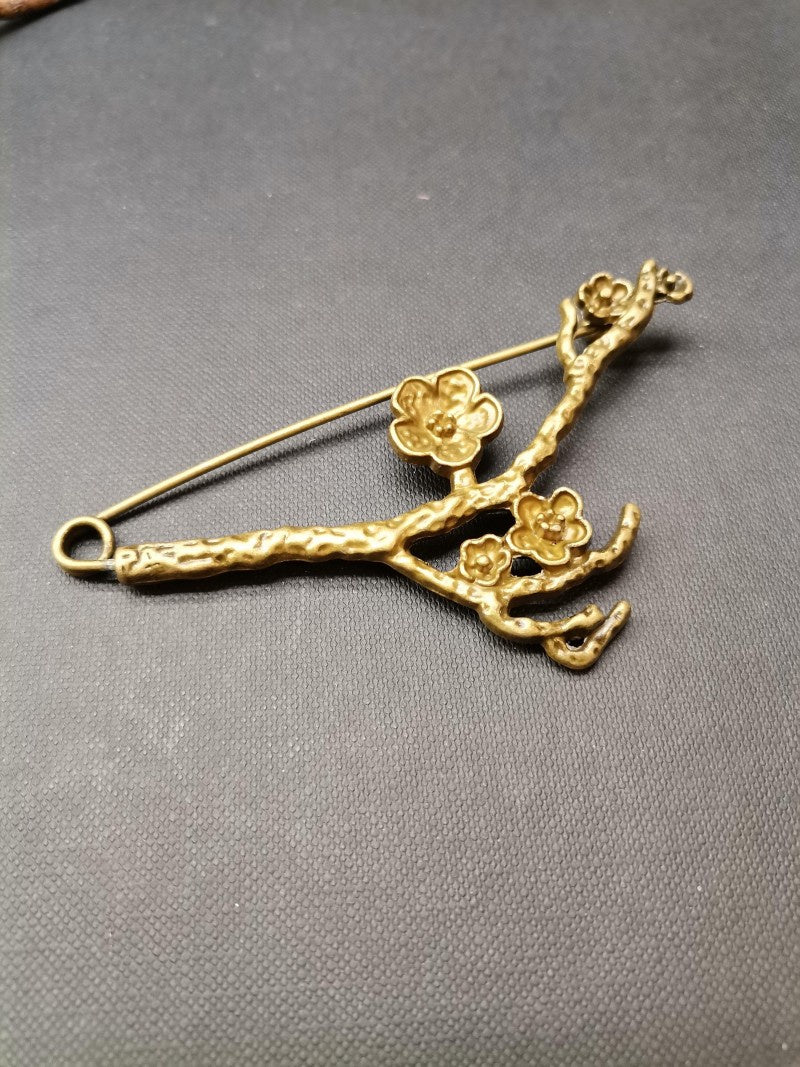 Ornate Branch Brooch in Antiqued Bronze - Precious Sparkle