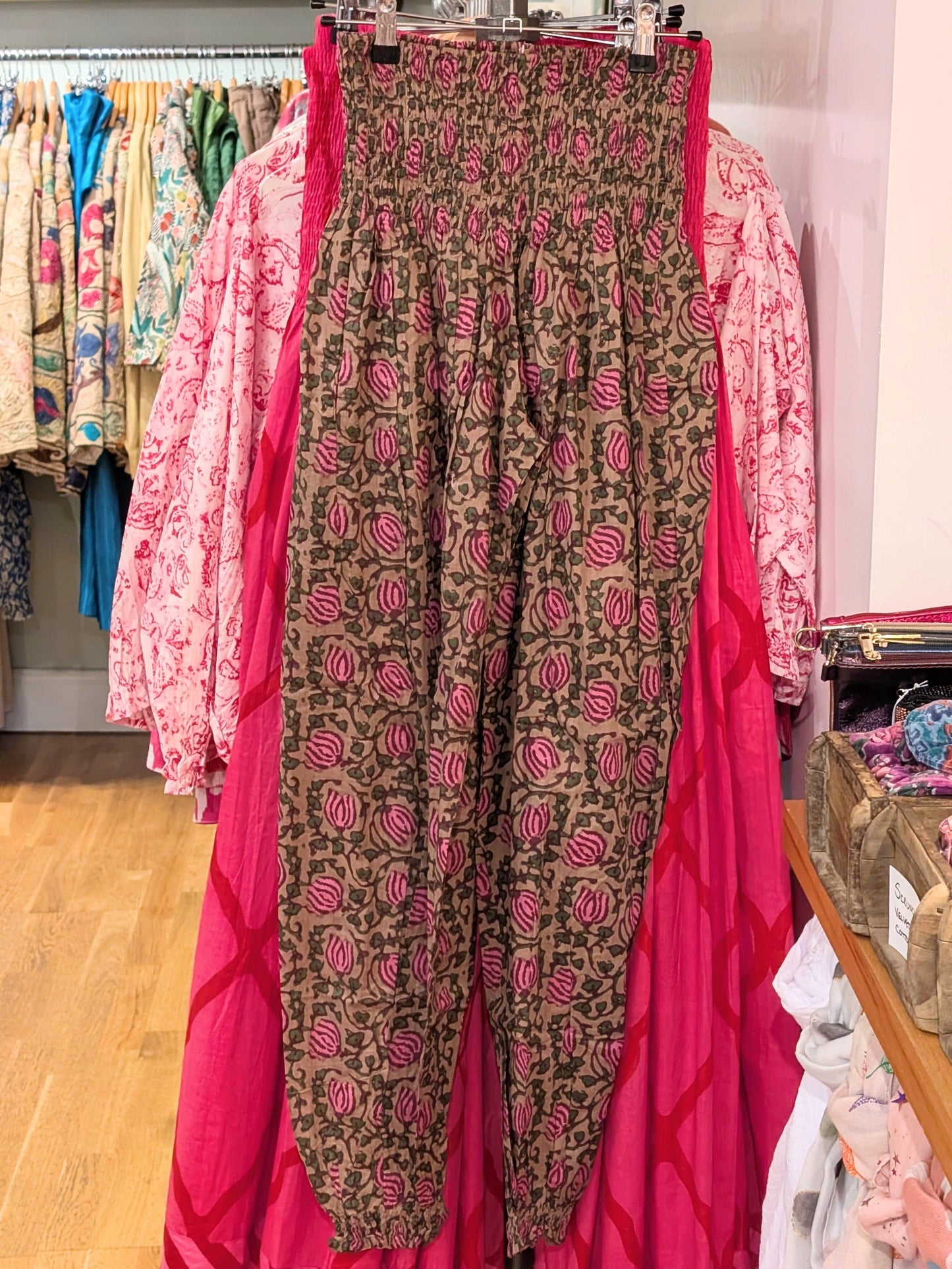 Emma's Emporium Fashion Mauve Summer Tulip Cotton Genie Trousers