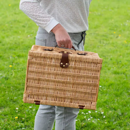Natural Wicker 2-Person Picnic Basket Blue Gingham Lining - Precious Sparkle