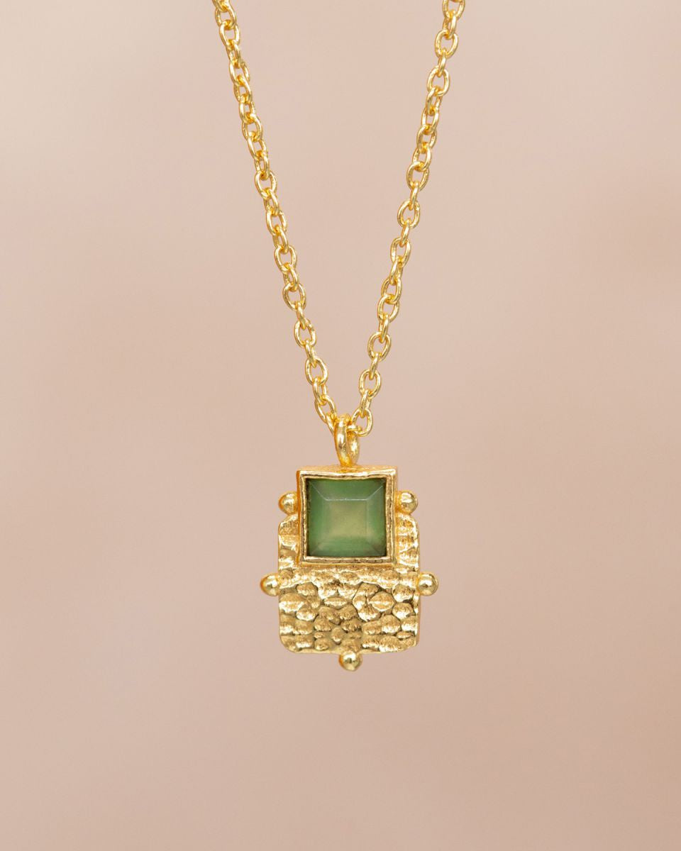 muja juma Collier Alma Square 4x4mm Dark Nefrite