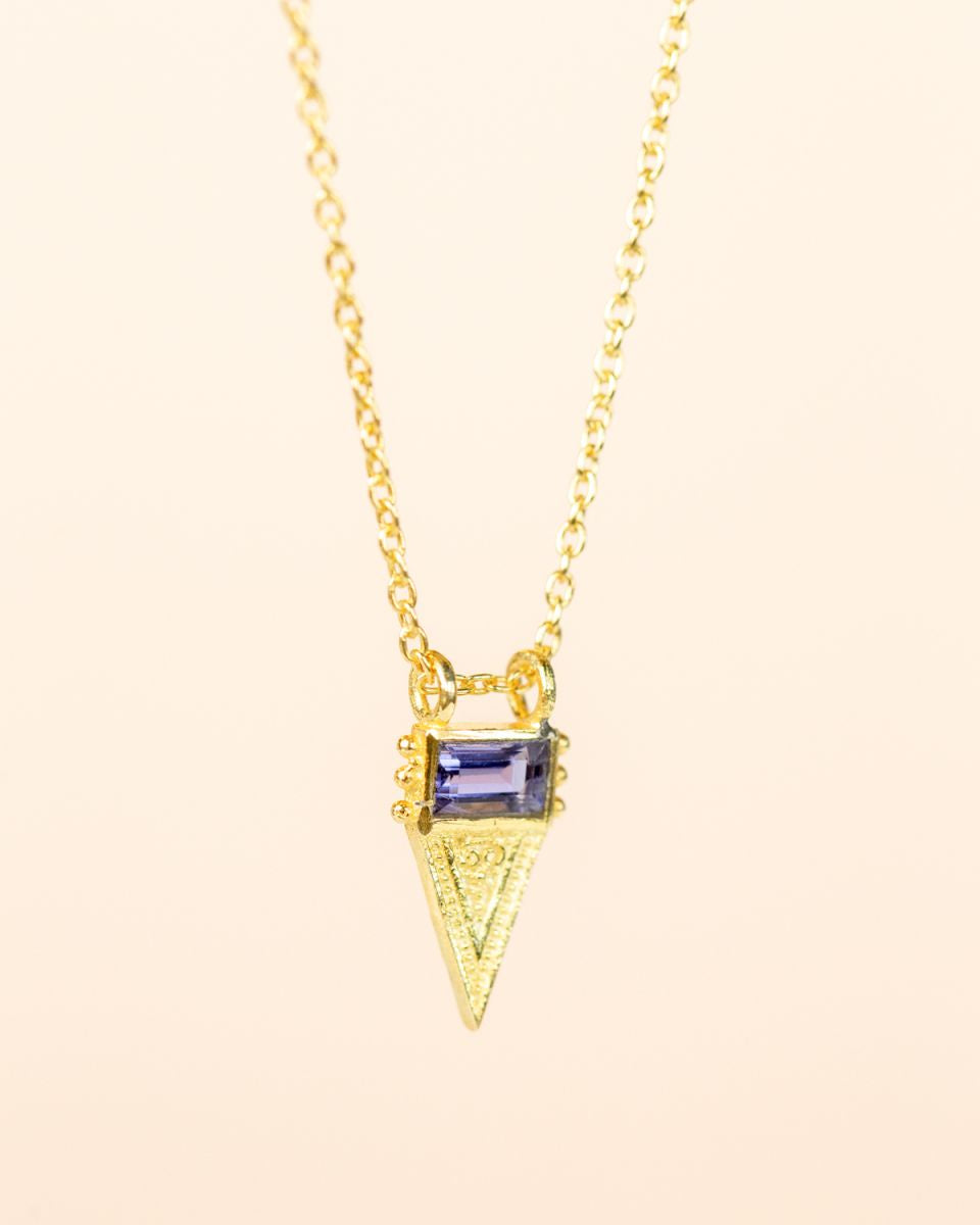 muja juma Deimos Necklace Tanzanite - Precious Sparkle