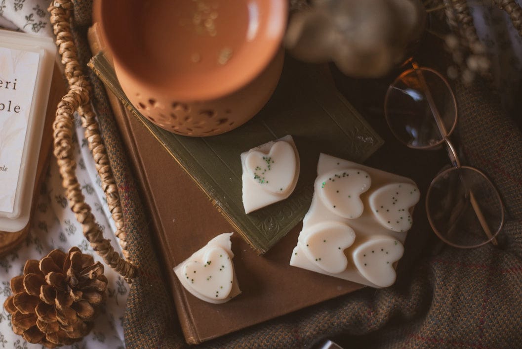 Meleri and Maple Homewares Meleri and Maple Bookstore Heart Wax Melts