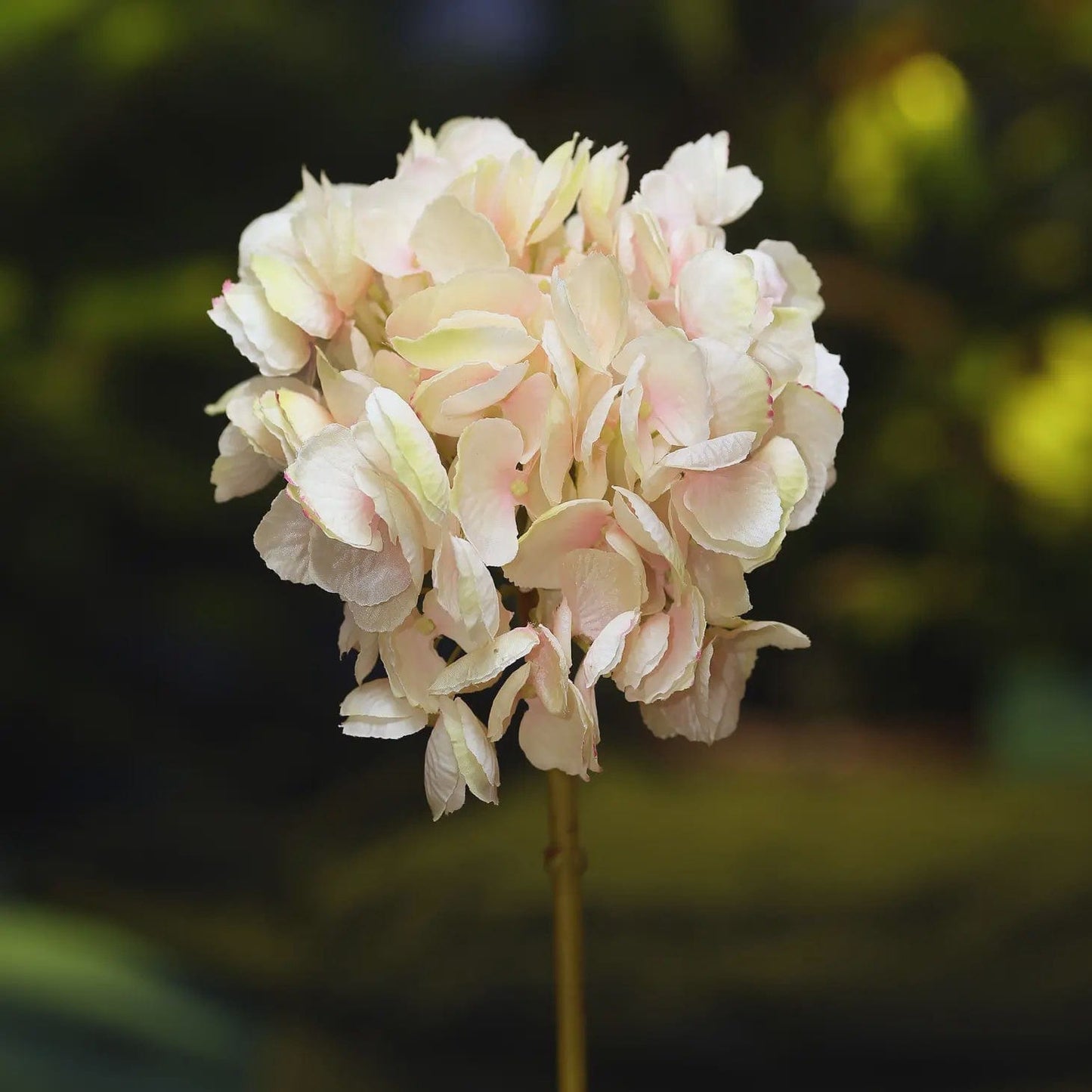 Mezu Silk Flowers Homewares Hydrangea Palest Pink Short Stem