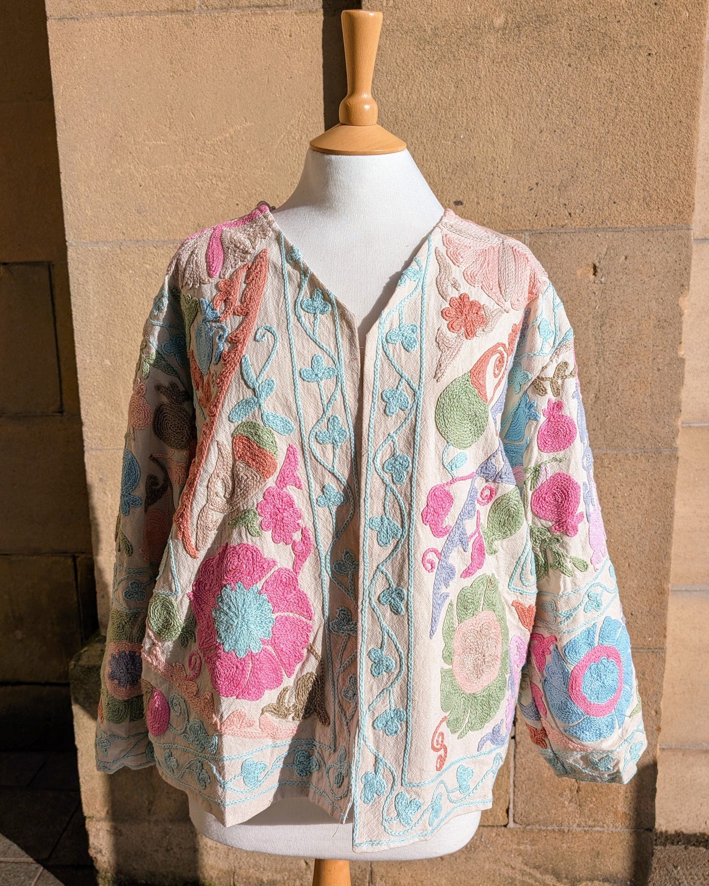 precious sparkle Fashion Anushka Pastel Tapestry Suzani Kimono Ladies Jacket No 22