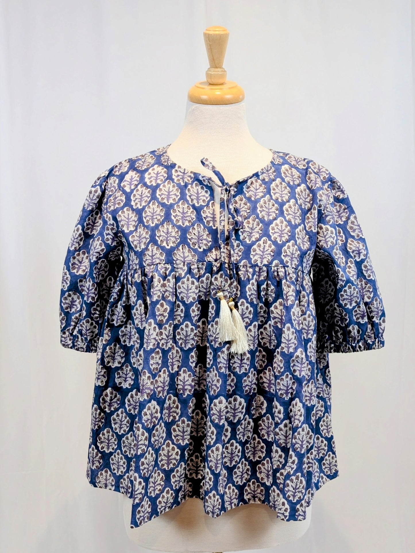 Twinflower Clemence Blouse in Navy Repeat
