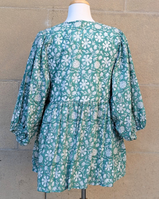 Load image into Gallery viewer, Joni Green &amp; White Floral Block Print Peasant Cotton Blouse
