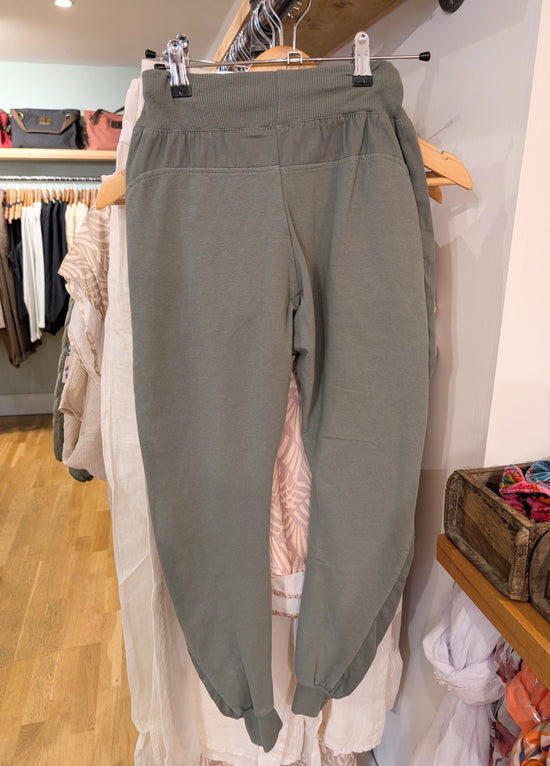 Load image into Gallery viewer, Suzy D Fashion Suzy D London Ultimate Joggers Light Olive
